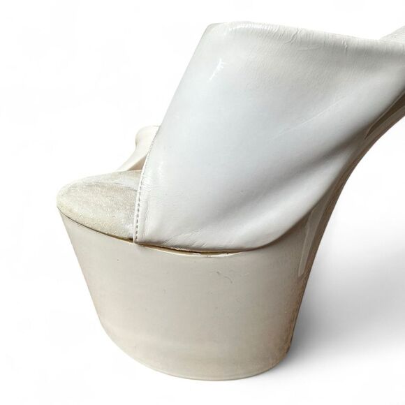 Ellie White Platform High Heel Shoes – Size 8 - Picture 9 of 12